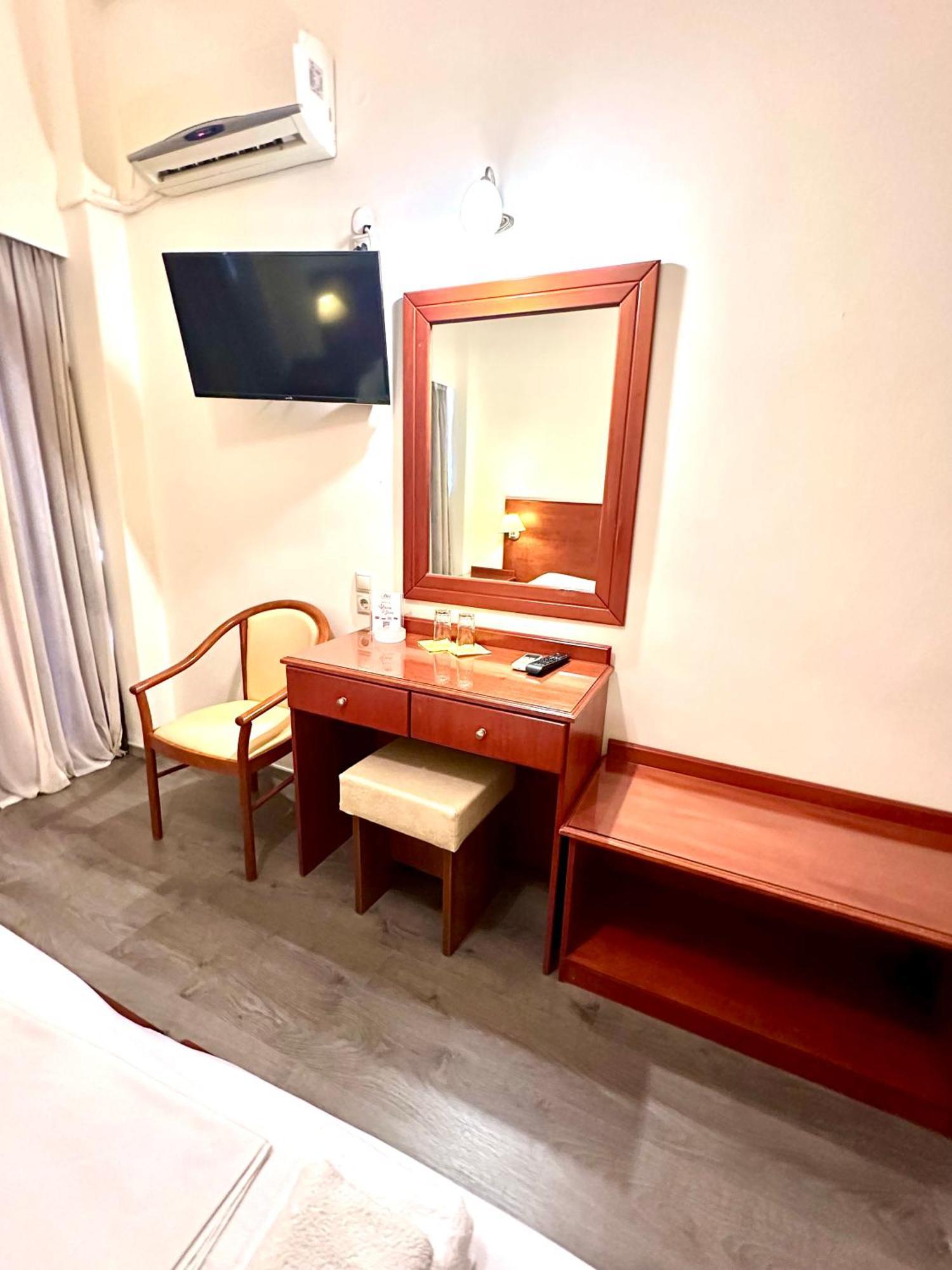 Akti Hotel 2*